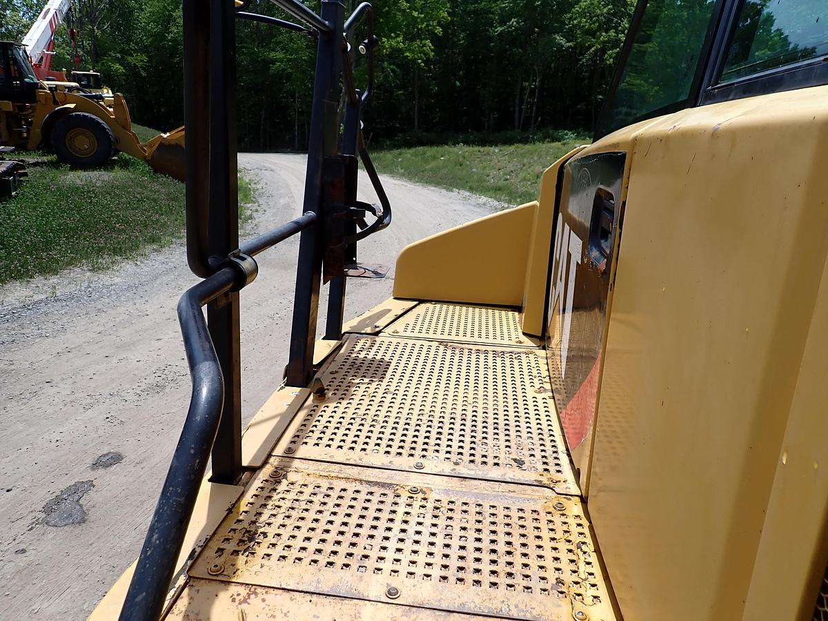Used 2015 CAT 740B Articulated Haul Truck