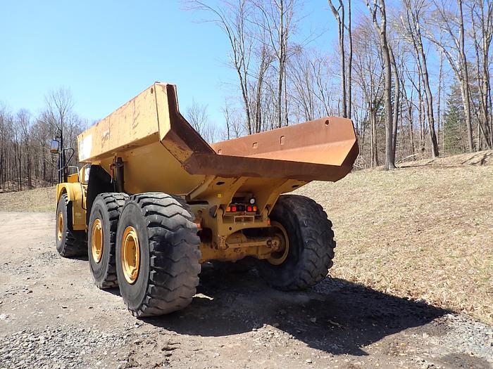 Used 2014 CAT 740B