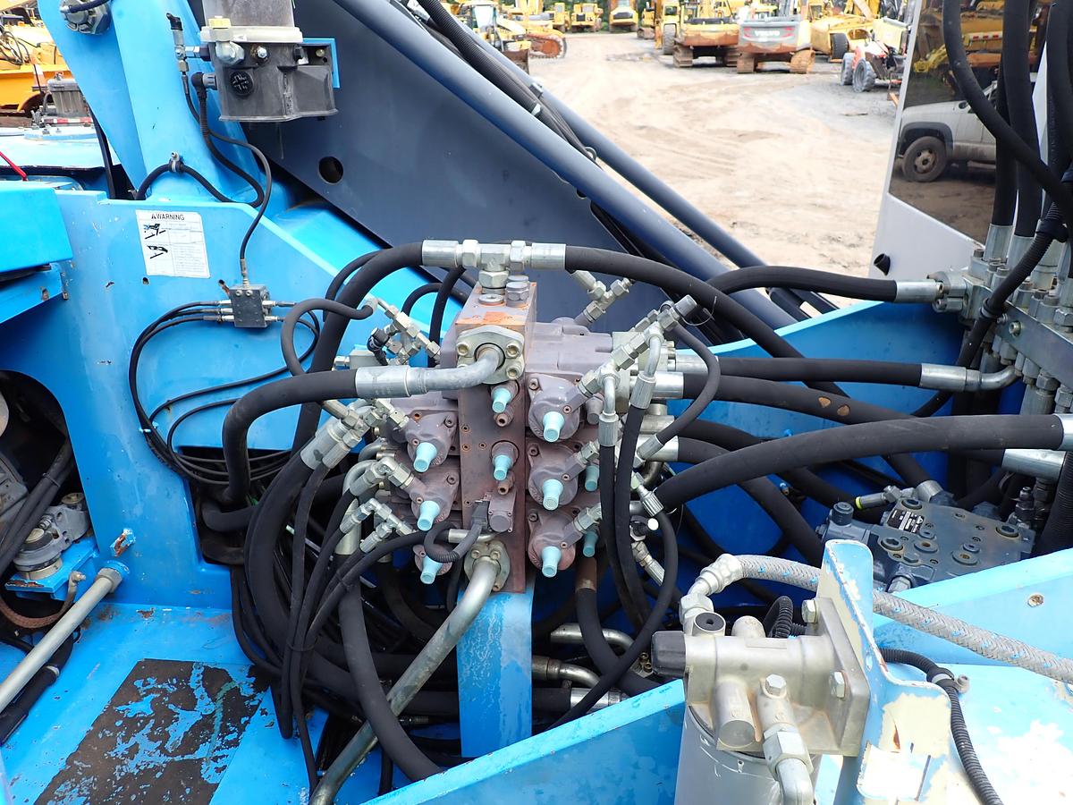 Used 2011 Fuchs MHL340 Wheeled Material Handler