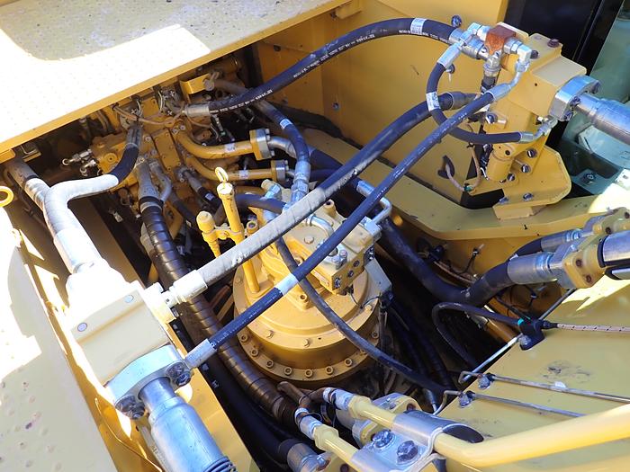 Used 2018 Caterpillar 336FL Excavator 