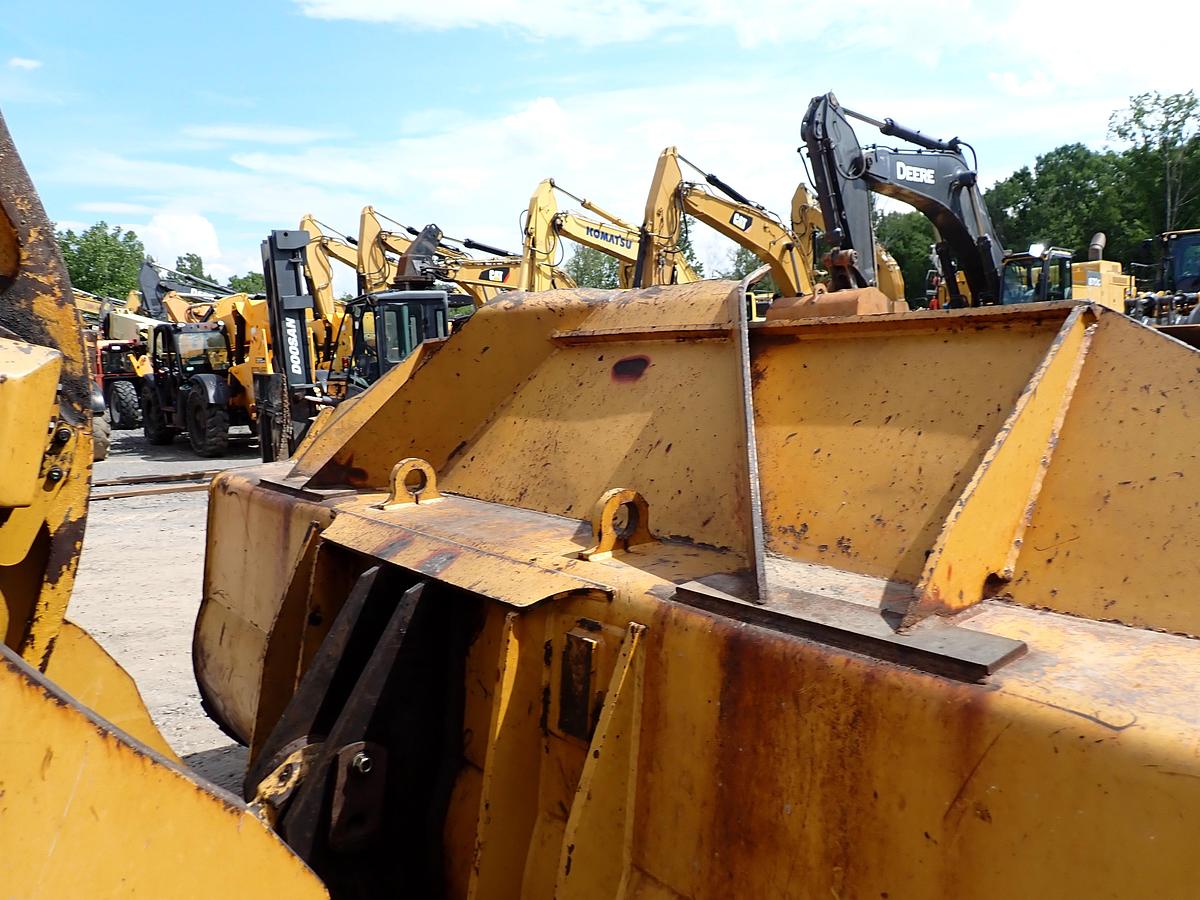 Used 2018 CAT 972M Wheel Loader