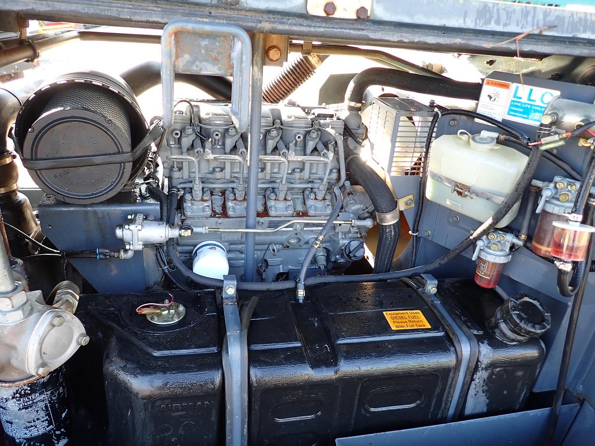 Used 2002 Airman PDS185S 185 CFM Air Compressor