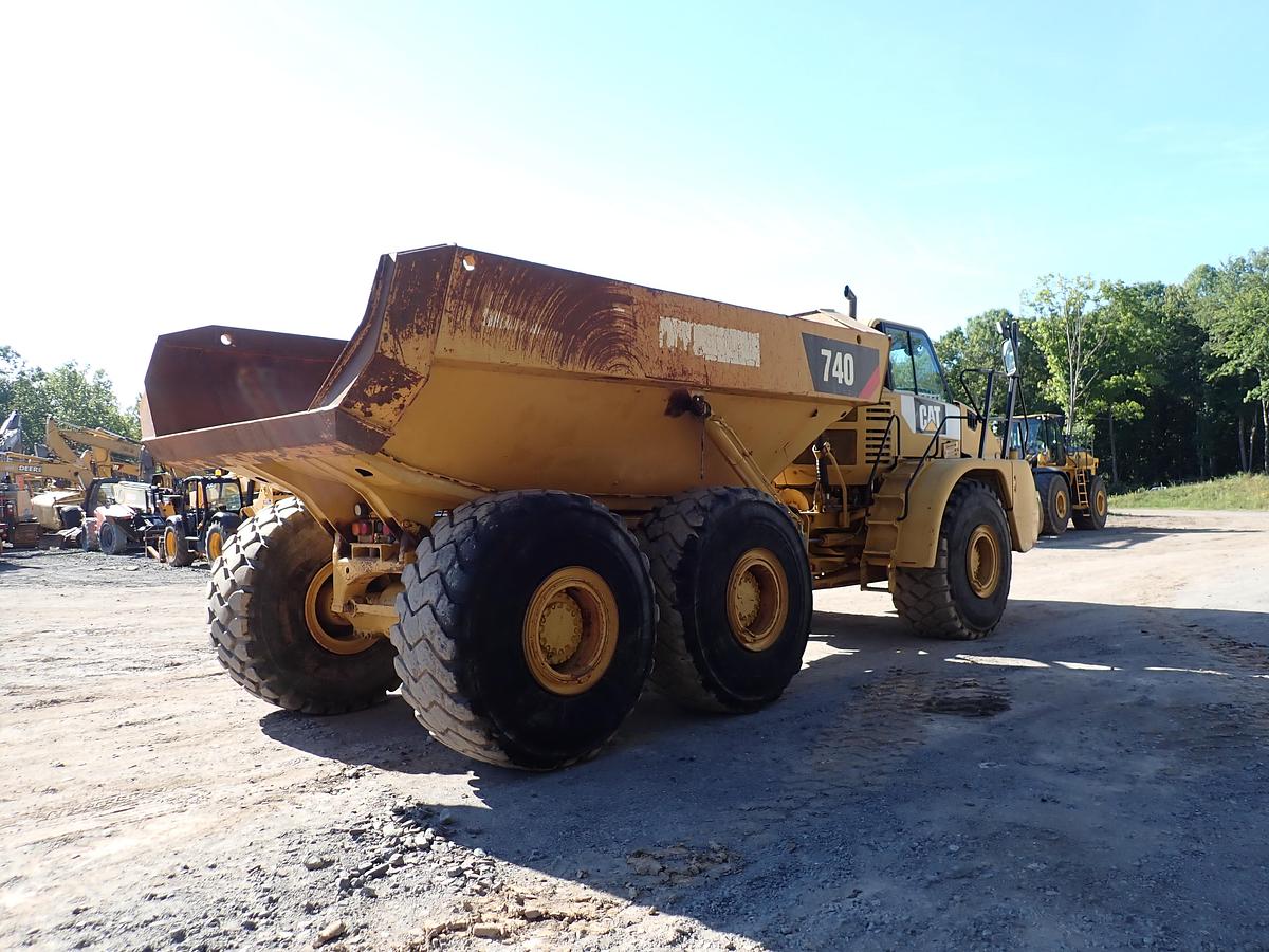 Used 2011 CAT 740 Articulated Haul Truck 7900 HOURS!