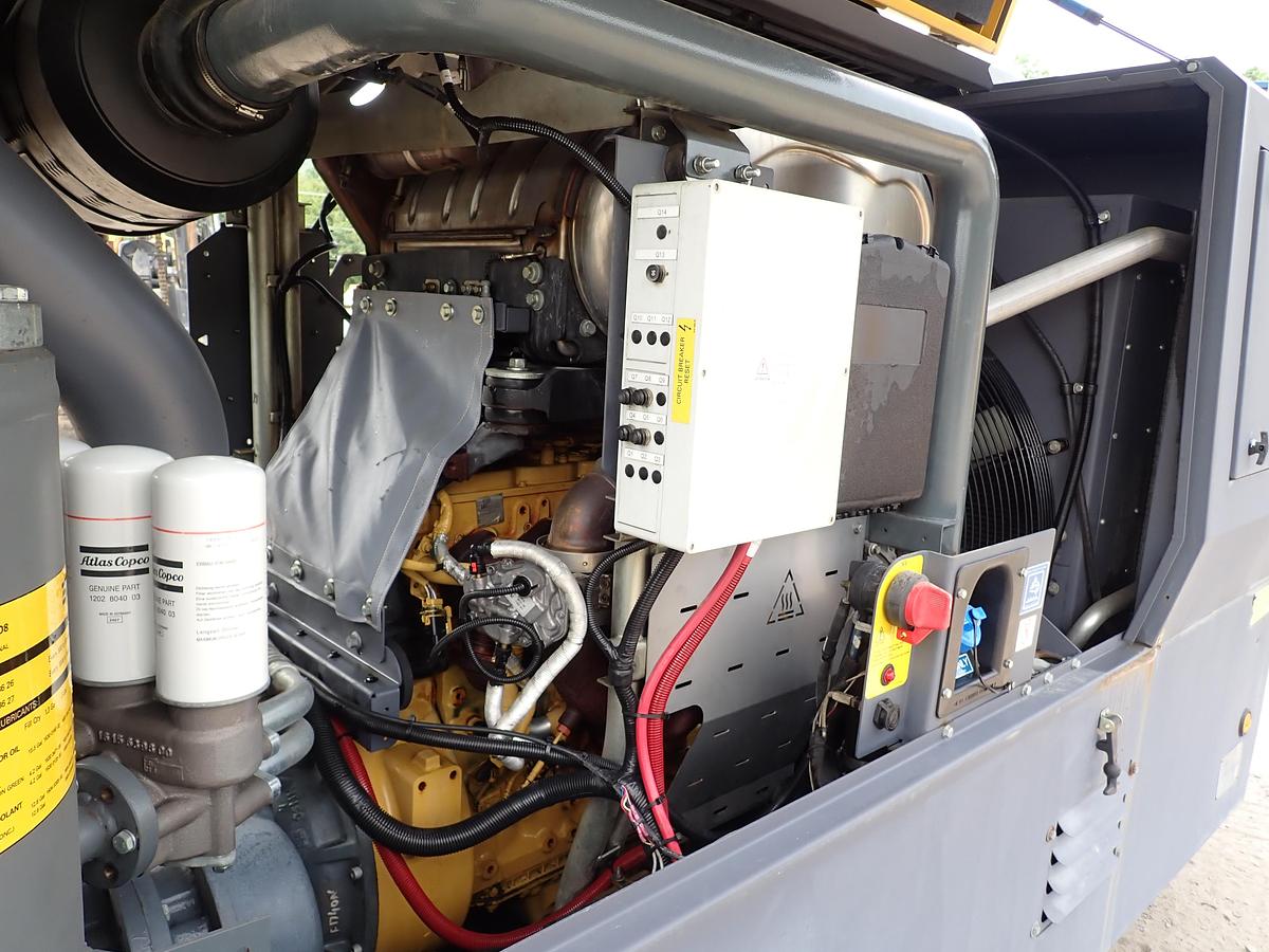 Used 2020 Atlas Copco XAS950 CD8 950 CFM Air Compressor