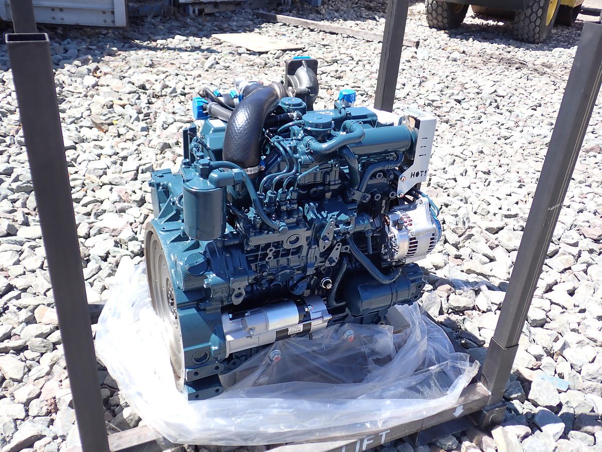 Kubota V3307-T Turbo Diesel Engine UNUSED!