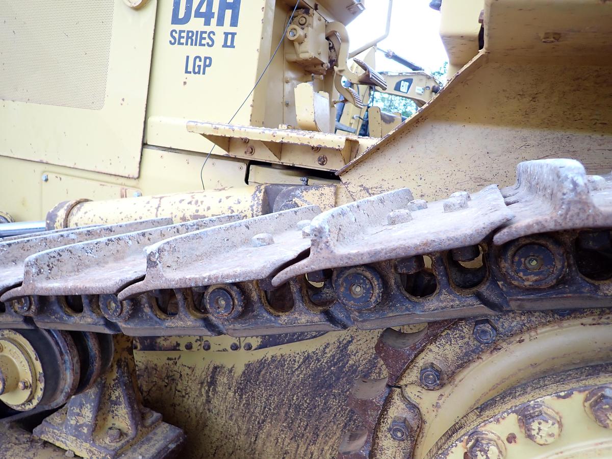 Used 1989 CAT D4H Series II Crawler Dozer 