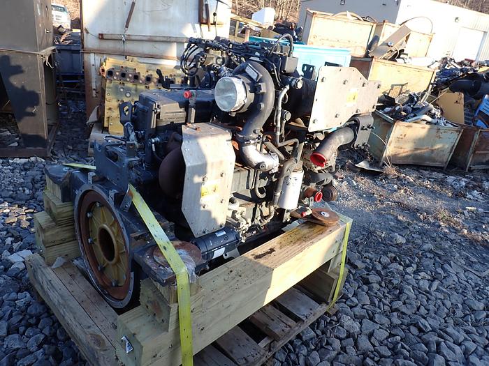 Used 2014 Komatsu SAA6D107E-2