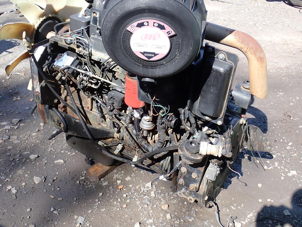 Used 2005 Cummins QSB 5.9 Diesel Engine CPL 8300