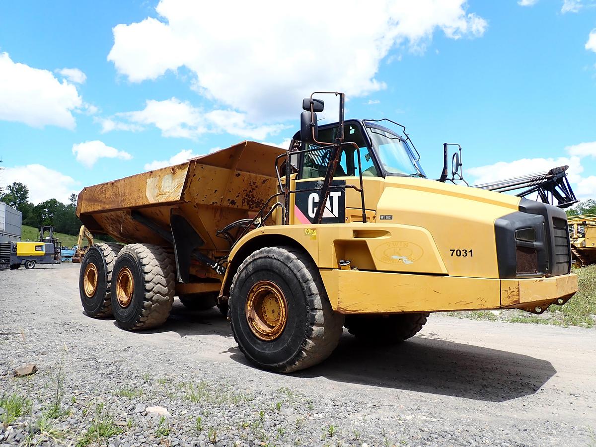 Used 2013 CAT 740B Articulated Haul Truck