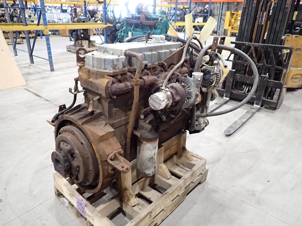 Used 2000 International DT530E Truck Engine