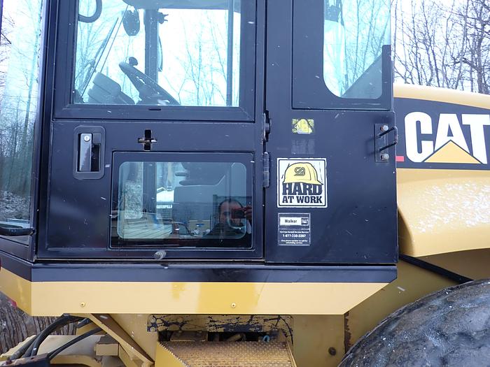 Used 2007 Caterpillar CS-563E Vibratory Compactor