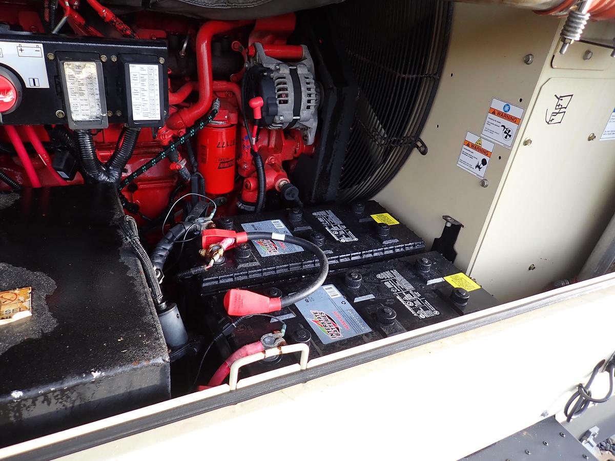 Used 2014 Doosan HP750WCU IQ 750 CFM Air Compressor