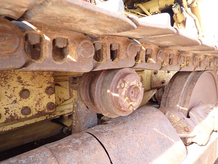 Used 1982 CAT D5B Crawler Dozer w/ CAB & WINCH 