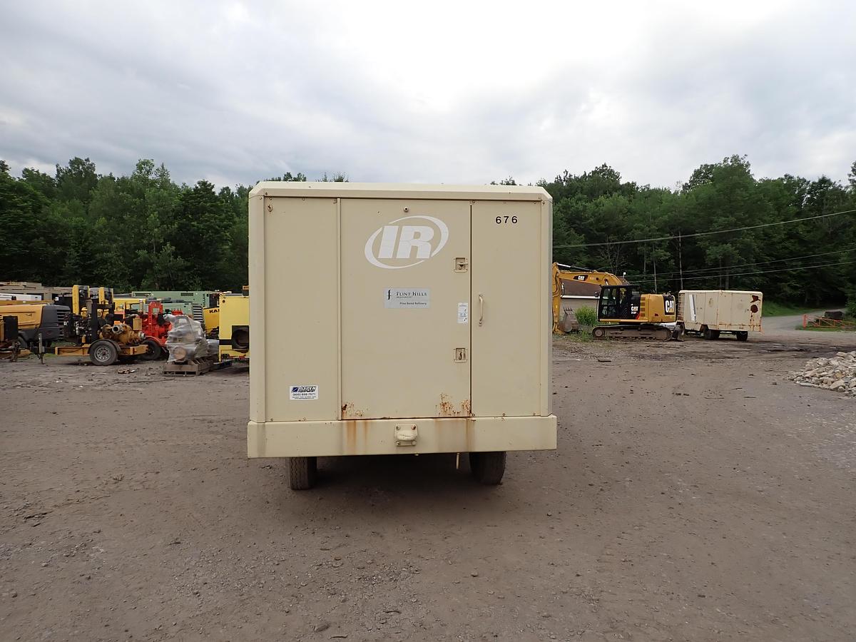 Used Ingersoll Rand XP1400WCU 1400 CFM Air Compressor 1176 HOURS!