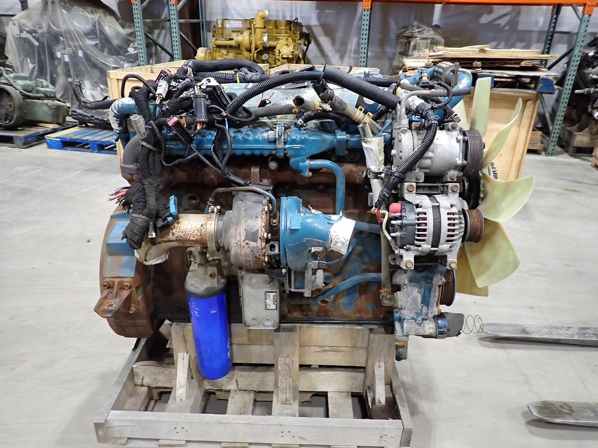 Used 2006 International DT466 Diesel Engine 245 HP 