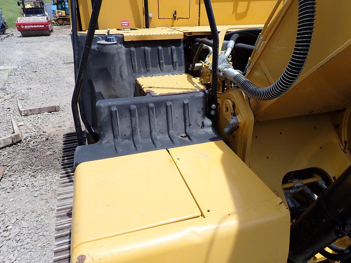 Used 2022 CAT 323 Excavator HYDRAULIC THUMB! 