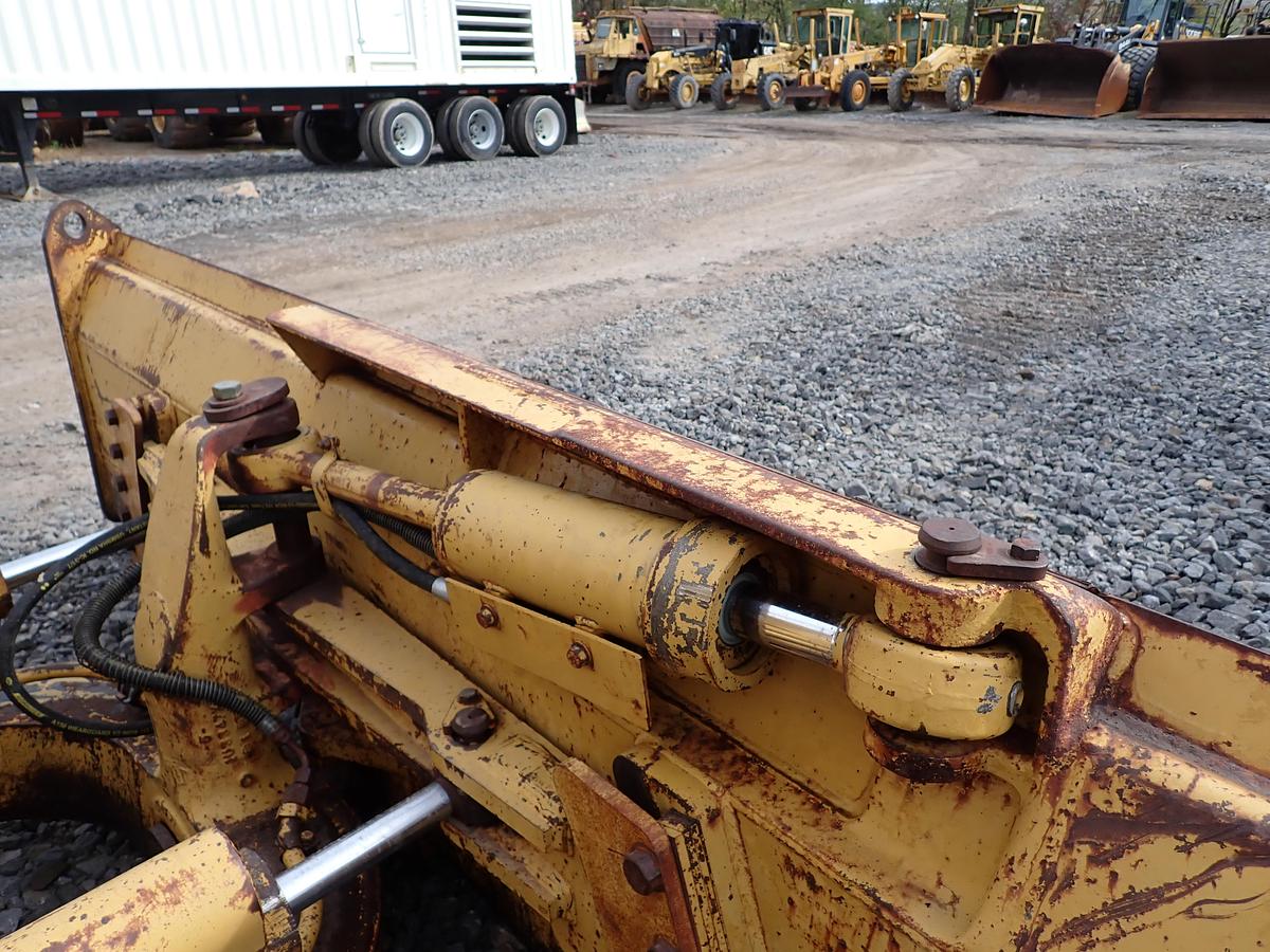 Used 1986 CAT D4H LGP Crawler Dozer DIRECT DRIVE W/ WINCH 2200 HOURS!