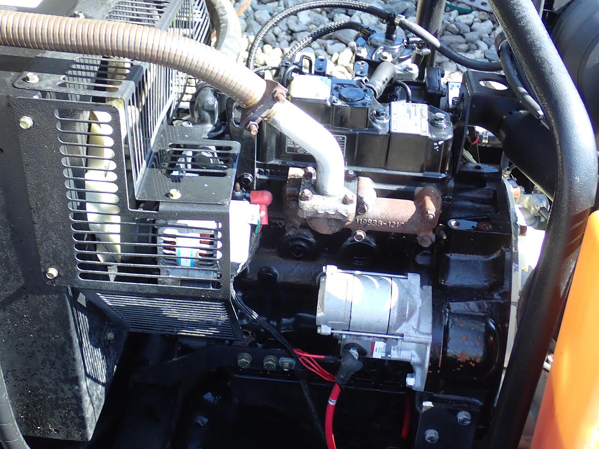 Used 2013 Doosan P90WIRU 90 CFM Air Compressor