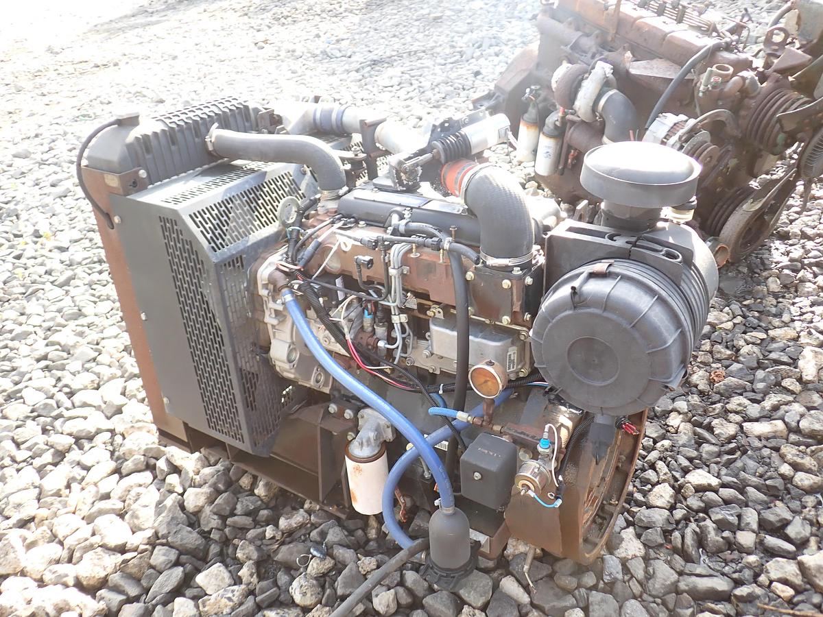 Used Perkins 1104D-44TA