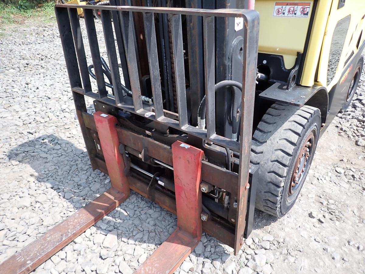 Used 2015 Hyster H80FT Diesel Forklift LOW HOURS! POSITIONERS!