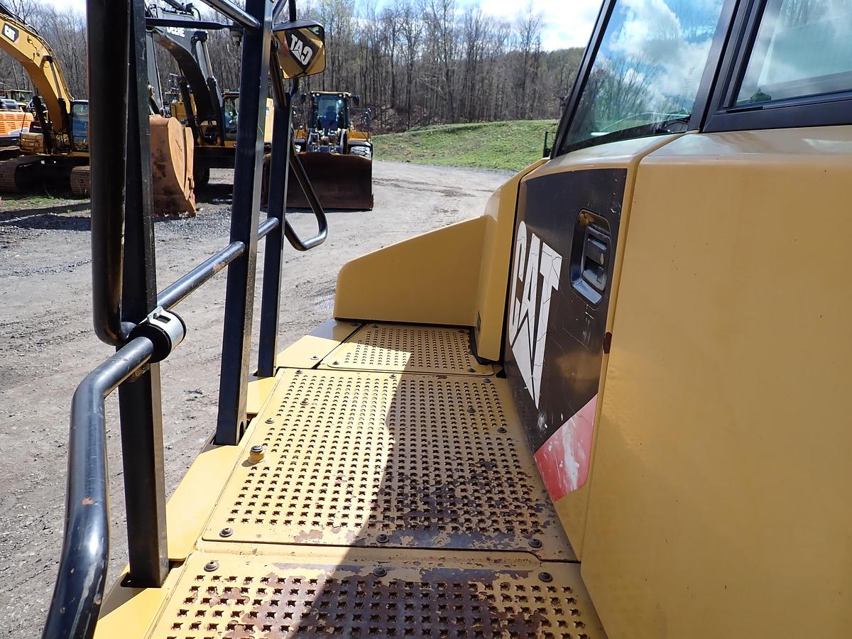 Used 2014 CAT 740B Articulated Truck