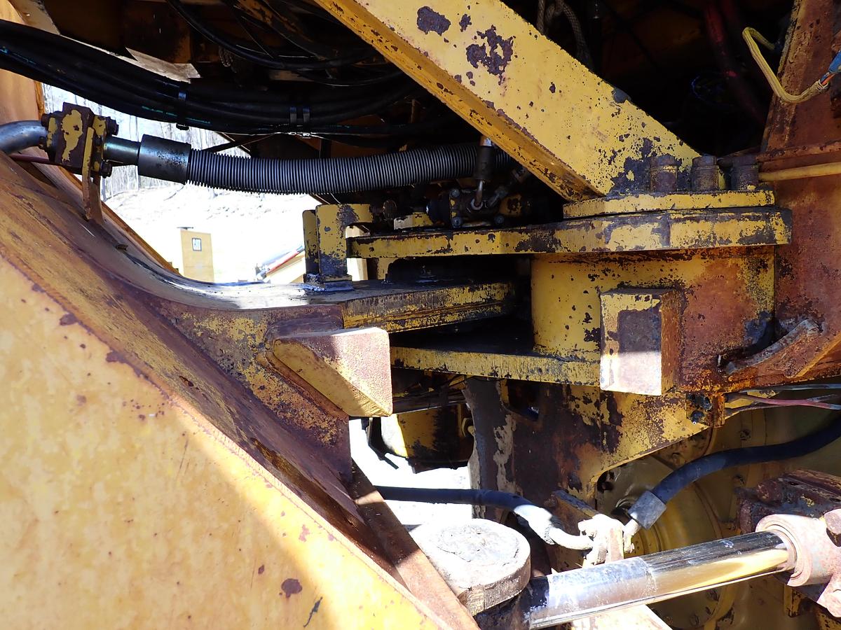 Used 1977 CAT 988B Wheel Loader