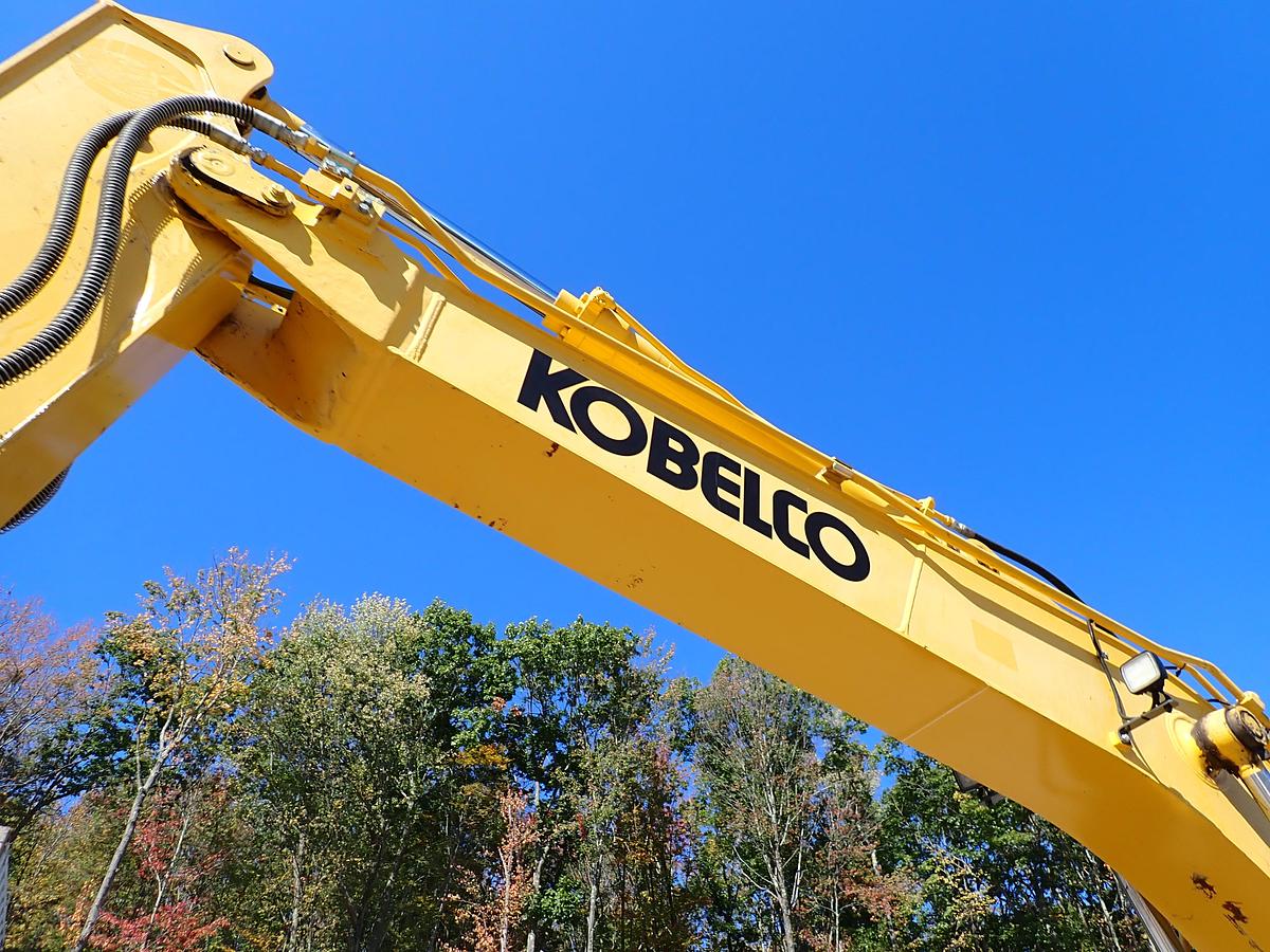 Used 2022 Kobelco SK140SRLC-7 Hydraulic Excavator SUPER CLEAN!