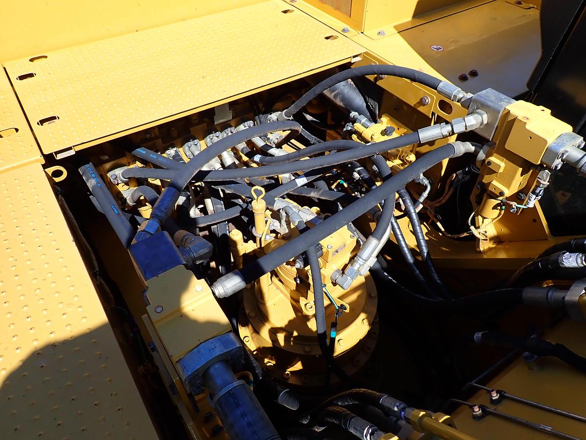 Used 2019 CAT 336 Hydraulic Excavator