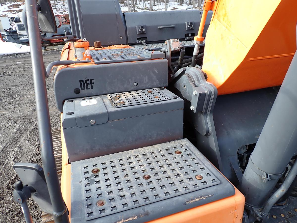 Used 2015 Doosan DX300 LC-5 Long Reach Excavator