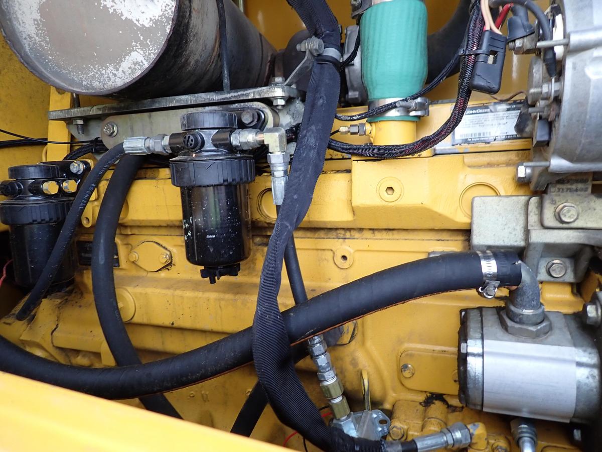 Used 2001 John Deere 624H Wheel Loader