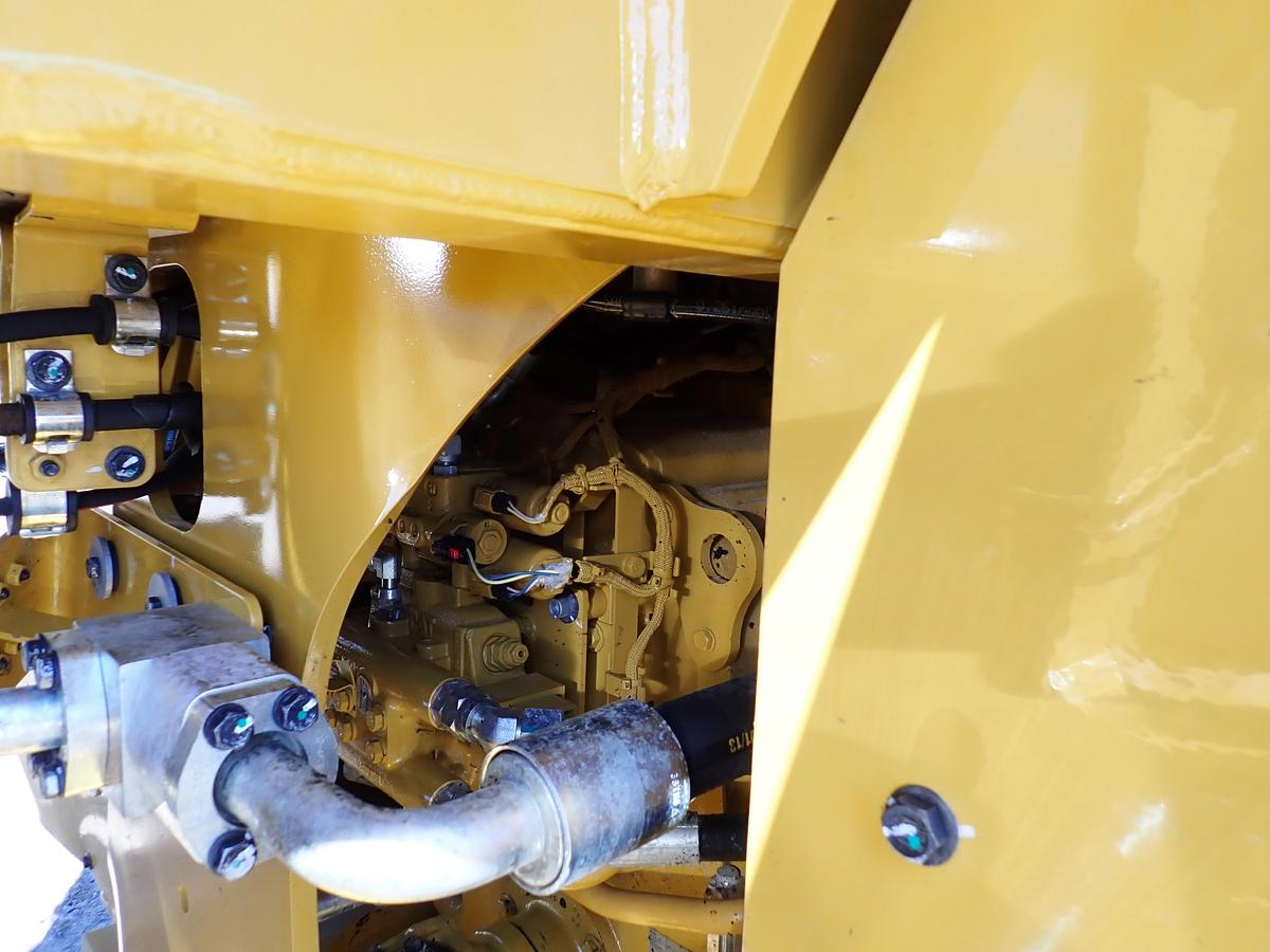 Used 2019 CAT 966M Wheel Loader Q/C & FORKS