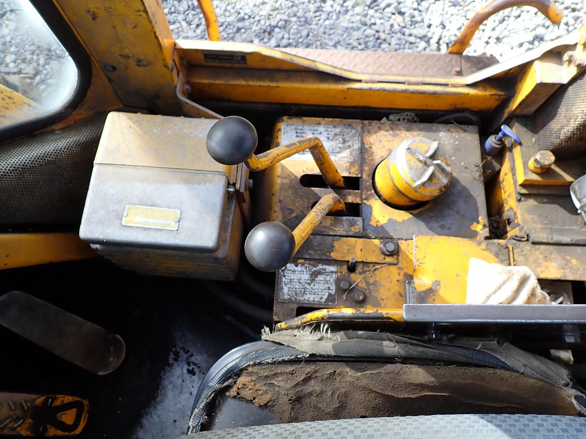 Used 1976 CAT 950 Wheel Loader w/ FORKS