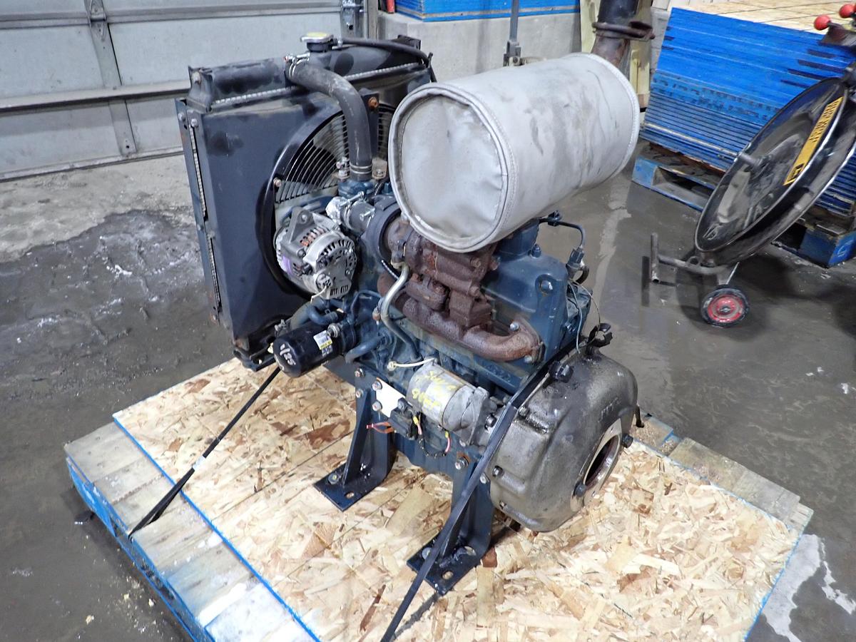 Used Kubota V1505-T Turbo Diesel Engine Power Unit 88 HOURS!