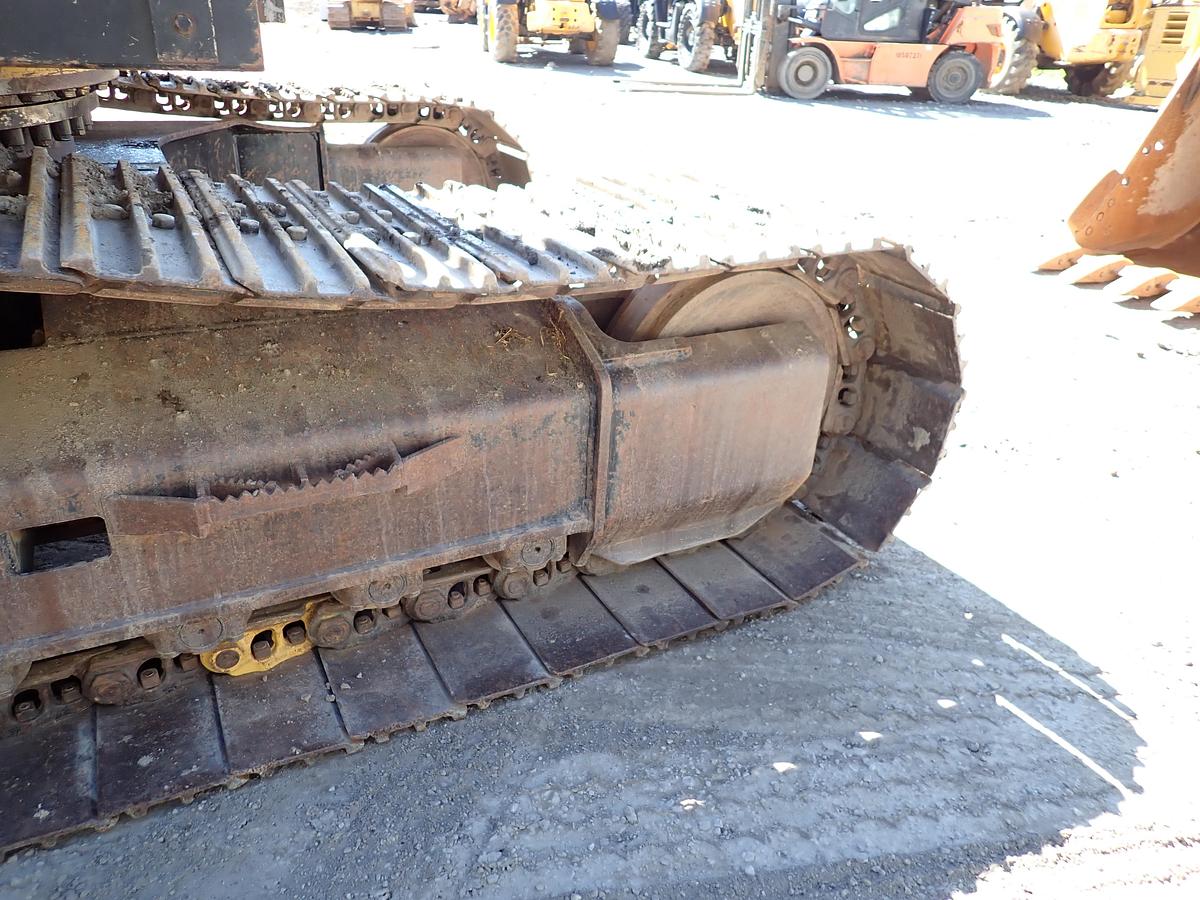 Used 2004 CAT 330CL Hydraulic Excavator