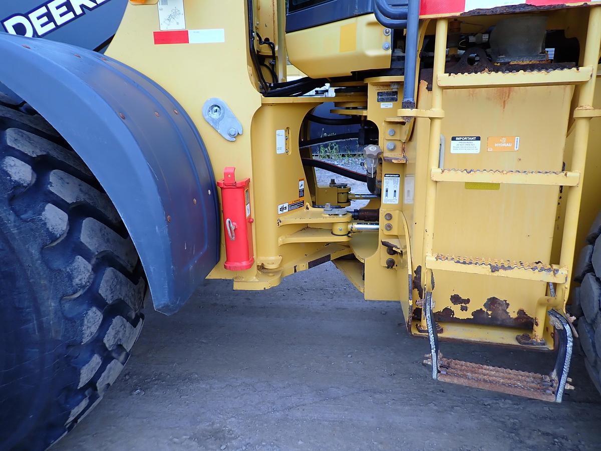 Used 2021 John Deere 724P Wheel Loader QUICK COUPLER