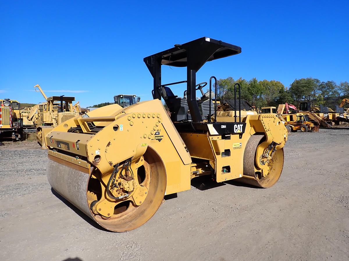 Used 2015 CAT CB64 Double Drum Roller