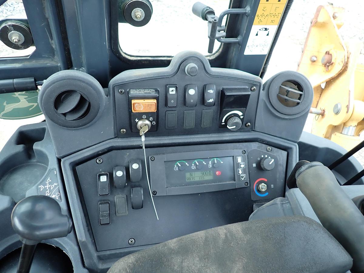 Used 2010 John Deere 410J Loader Backhoe 1100 HOURS!
