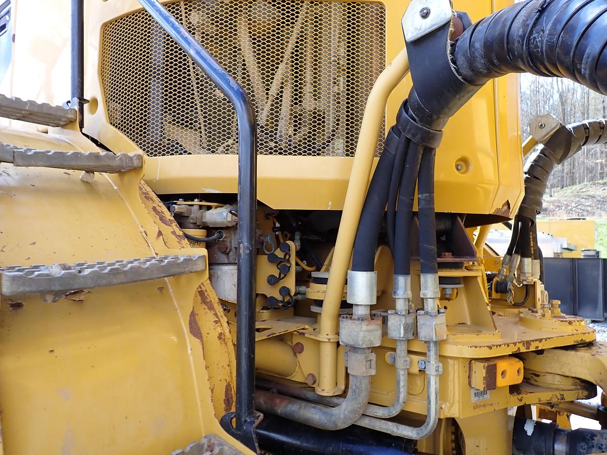 Used 2014 CAT 740B Articulated Truck