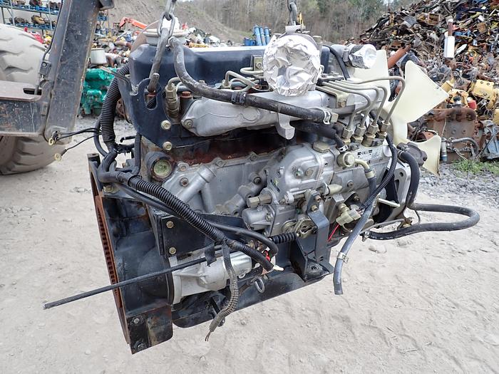 Used 2005 Nissan UD TD27