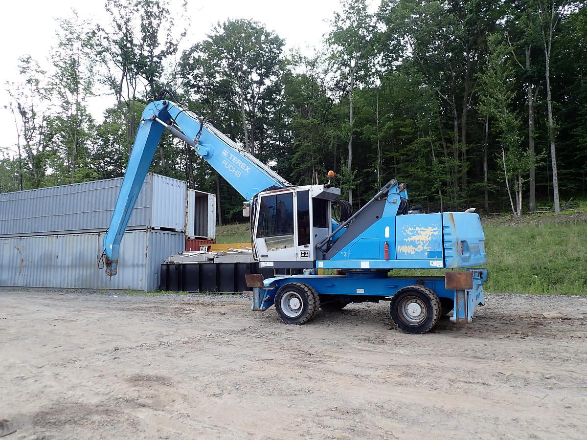 Used 2011 Fuchs MHL340 Wheeled Material Handler
