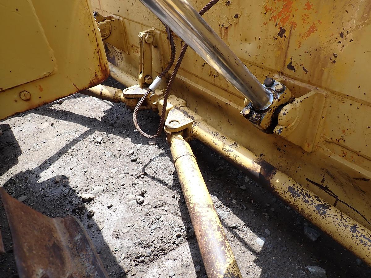 Used 1972 CAT D7F Crawler Dozer