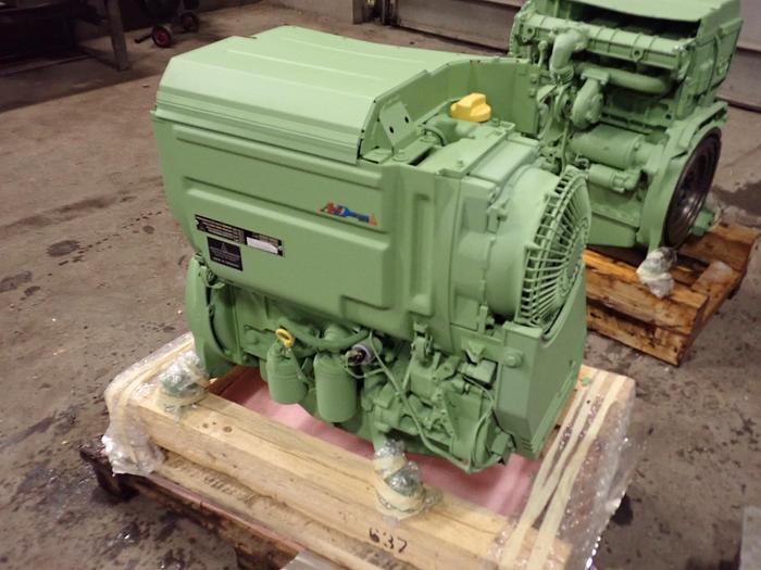 DEUTZ BF4L1011 Turbo Diesel Engine UNUSED!
