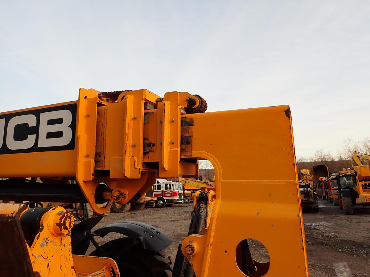 Used 2018 JCB 510-56 10K Telehandler 3500 HOURS