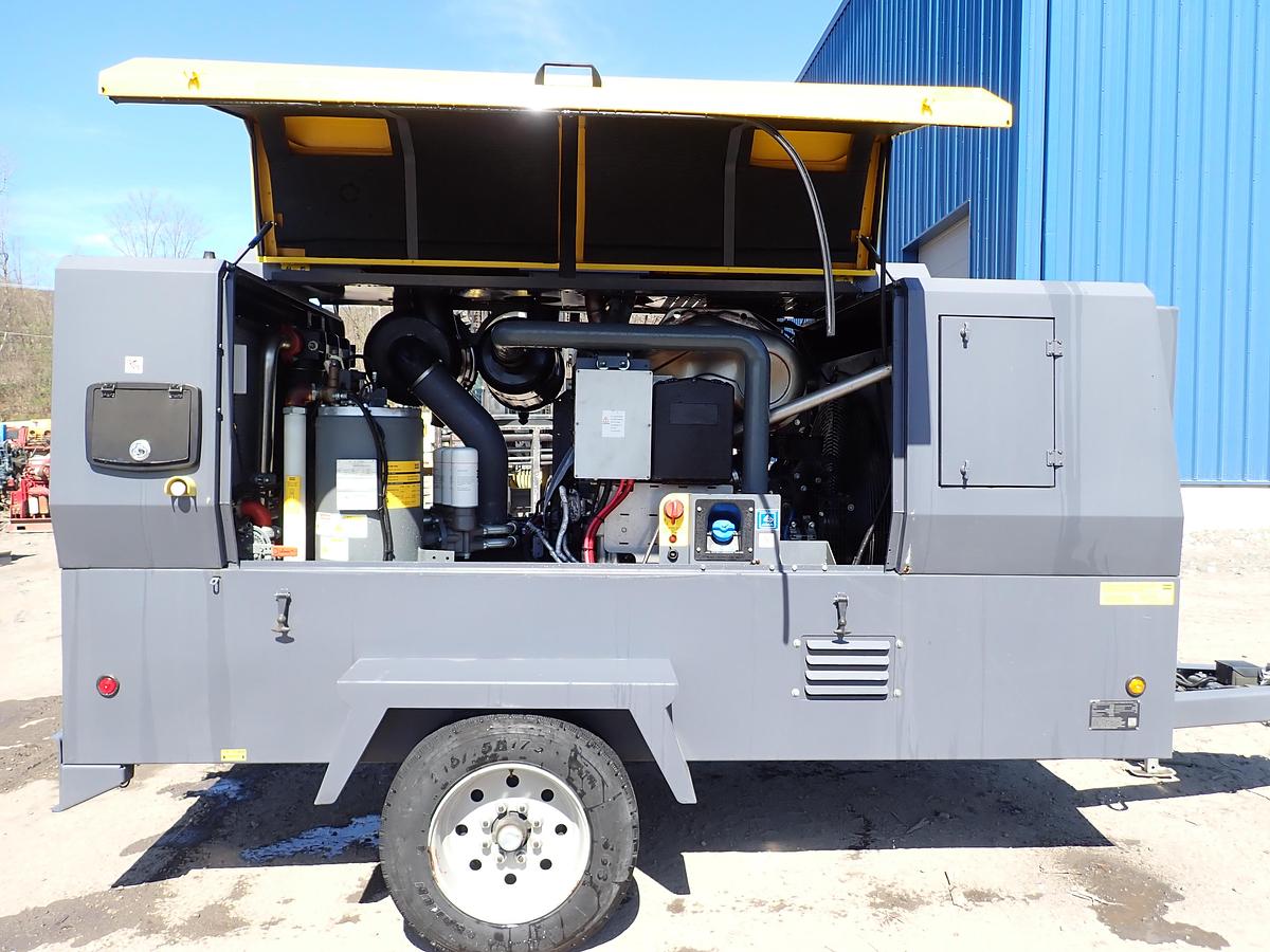 Used 2020 Atlas Copco XAS950 PD8 950 CFM Air Compressor 490 HOURS!!