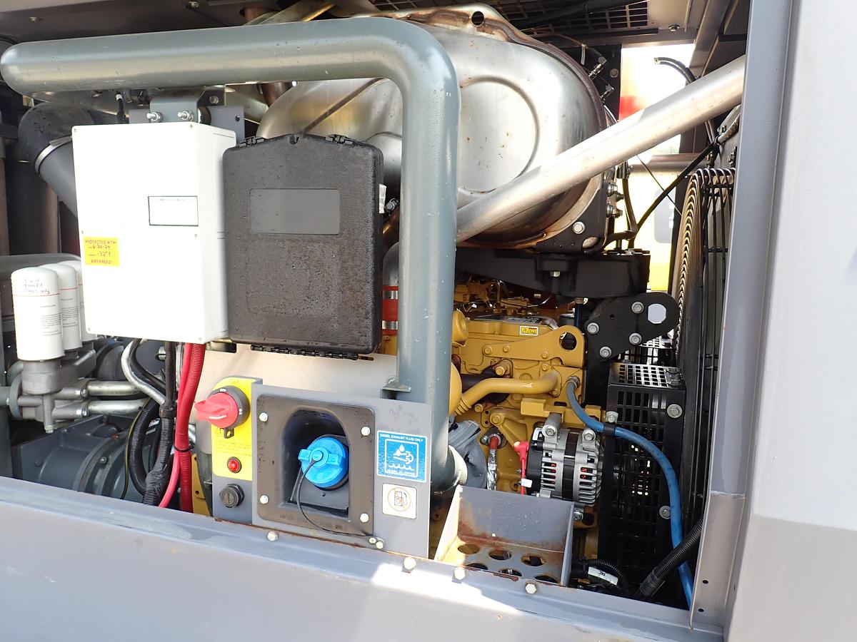 Used 2020 Atlas Copco XAS950CD8 950 CFM Air Compressor 842 HOURS