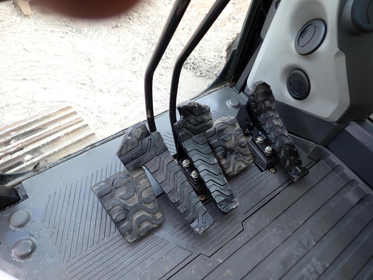 Used 2020 CAT 323 Hydraulic Excavator HYDRAULIC THUMB!