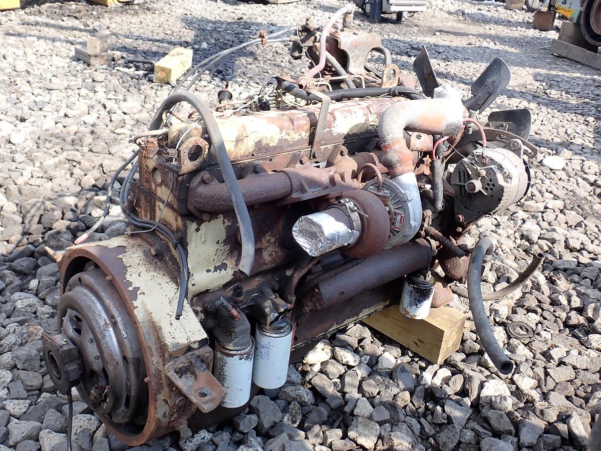 Used International DT466 Turbo Diesel Engine