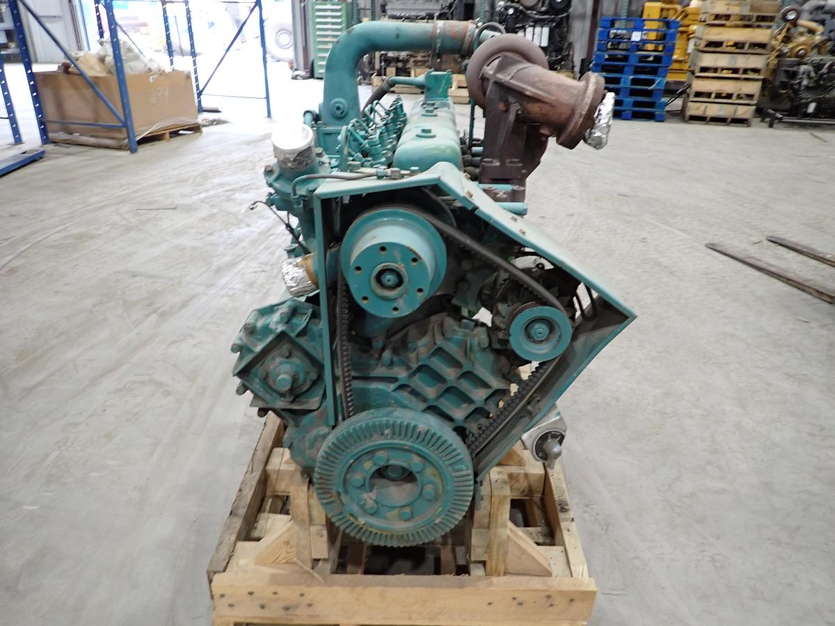 Used Komatsu S6D105-1 Turbo Diesel Engine LOW HOURS! Onan 0665T
