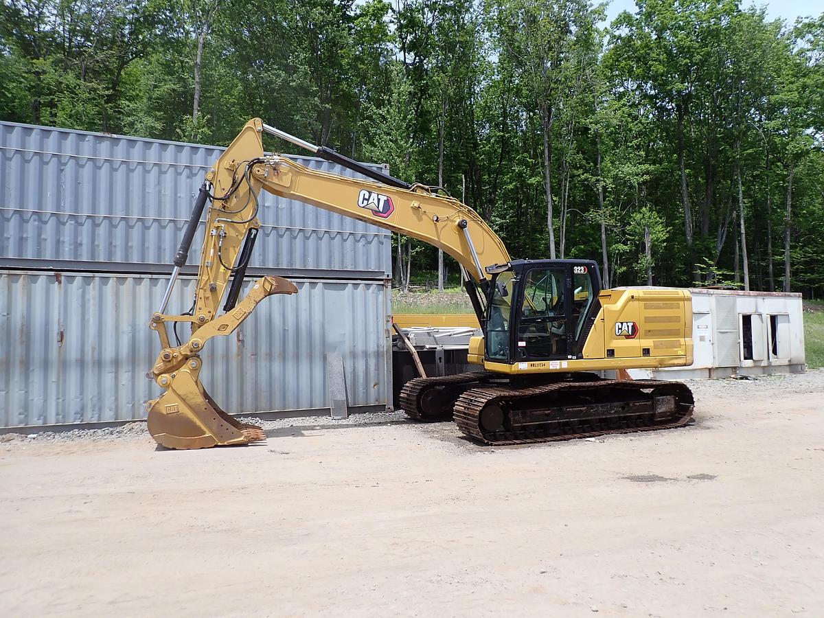 Used 2022 CAT 323 Excavator HYDRAULIC THUMB! 