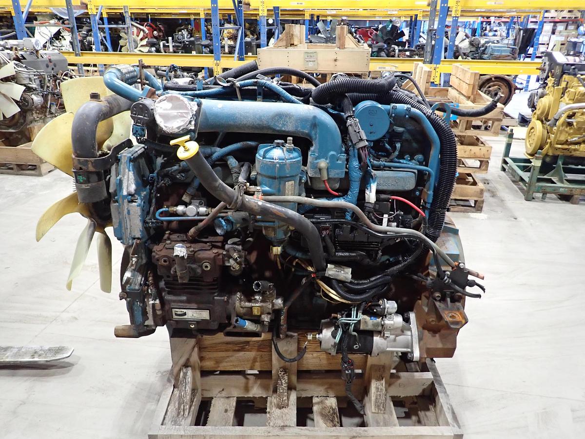 Used 2006 International DT466 Diesel Engine 245 HP 